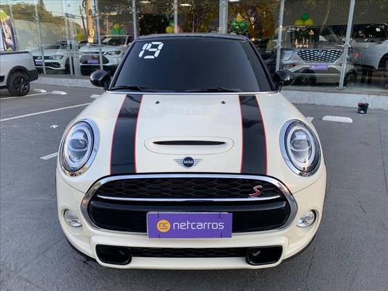 MINI COOPER 2.0 16V TWINPOWER GASOLINA S 4P STEPTRONIC MINI COOPER 2.0 16V TWINPOWER GASOLINA S 4P STEPTRONIC